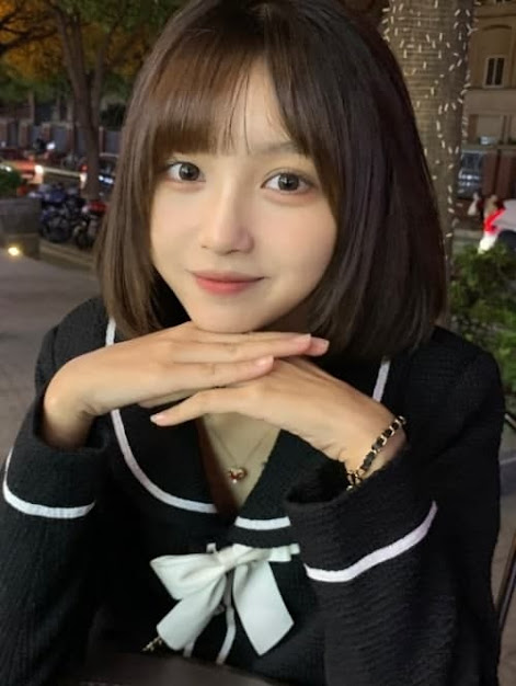 幼嫩甜美，可爱清纯系。校園系正妹 千代