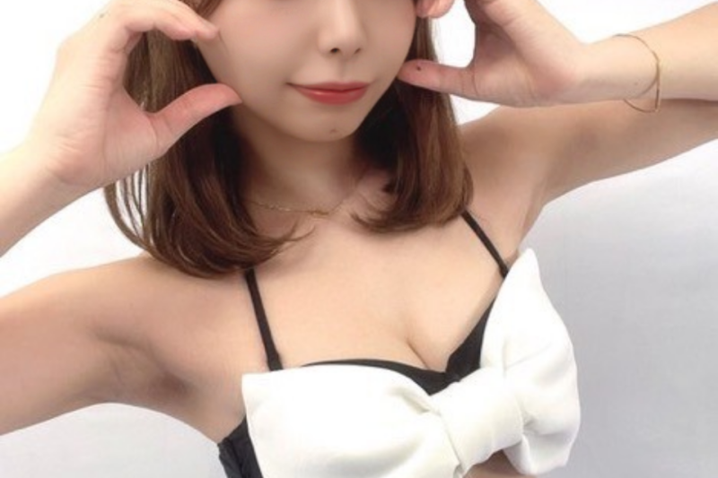 大阪中央區出張 瑠奈 29岁G罩杯 157cm 52kg